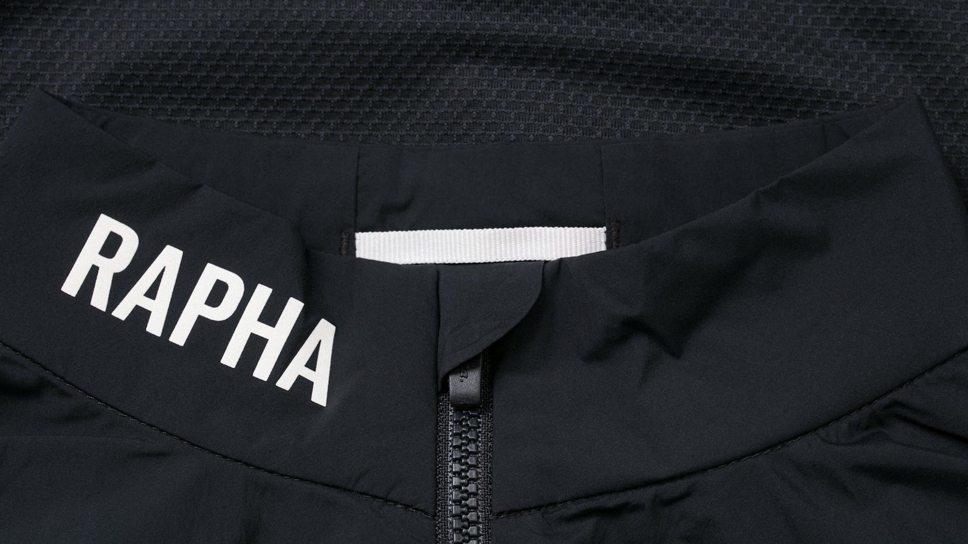 男款Pro Team Lightweight Cycling Gilet | Rapha Site